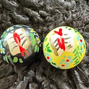 Madrigal solid perfume butterflies hand painted 1956